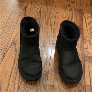 Black Short Ugg Boots
